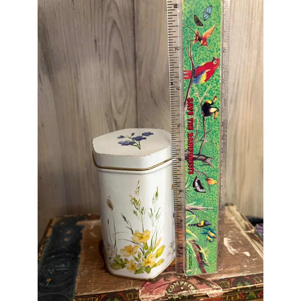 Vintage Hexagonal Wildflower Botanical Metal Tin White Gold Cottagecore Decor